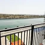 Yas Island Waters Edge Studio